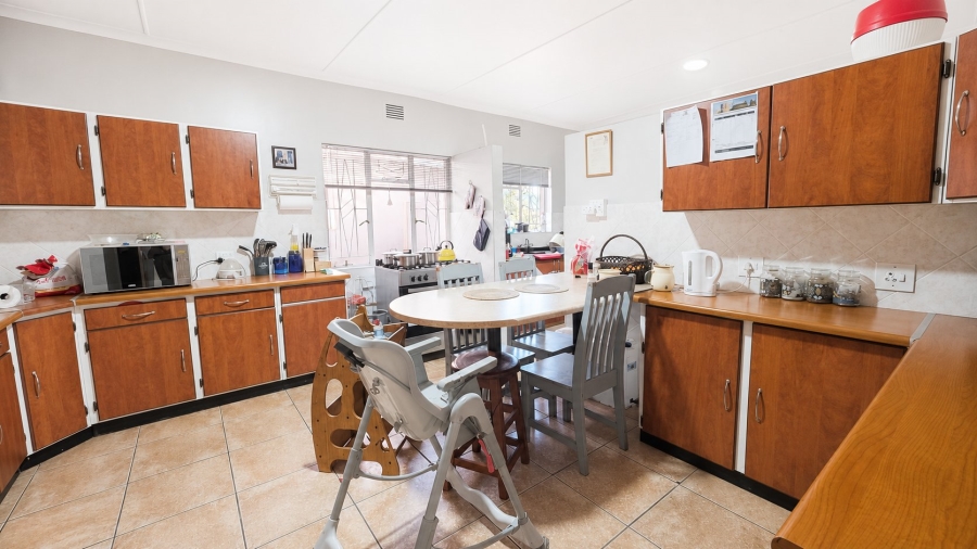4 Bedroom Property for Sale in Flamwood North West